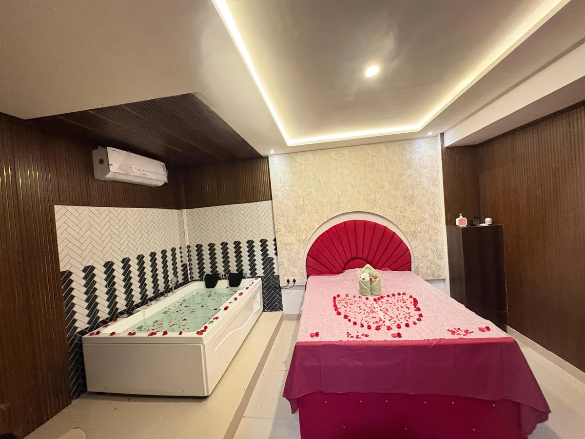 Jacuzzi for Two
